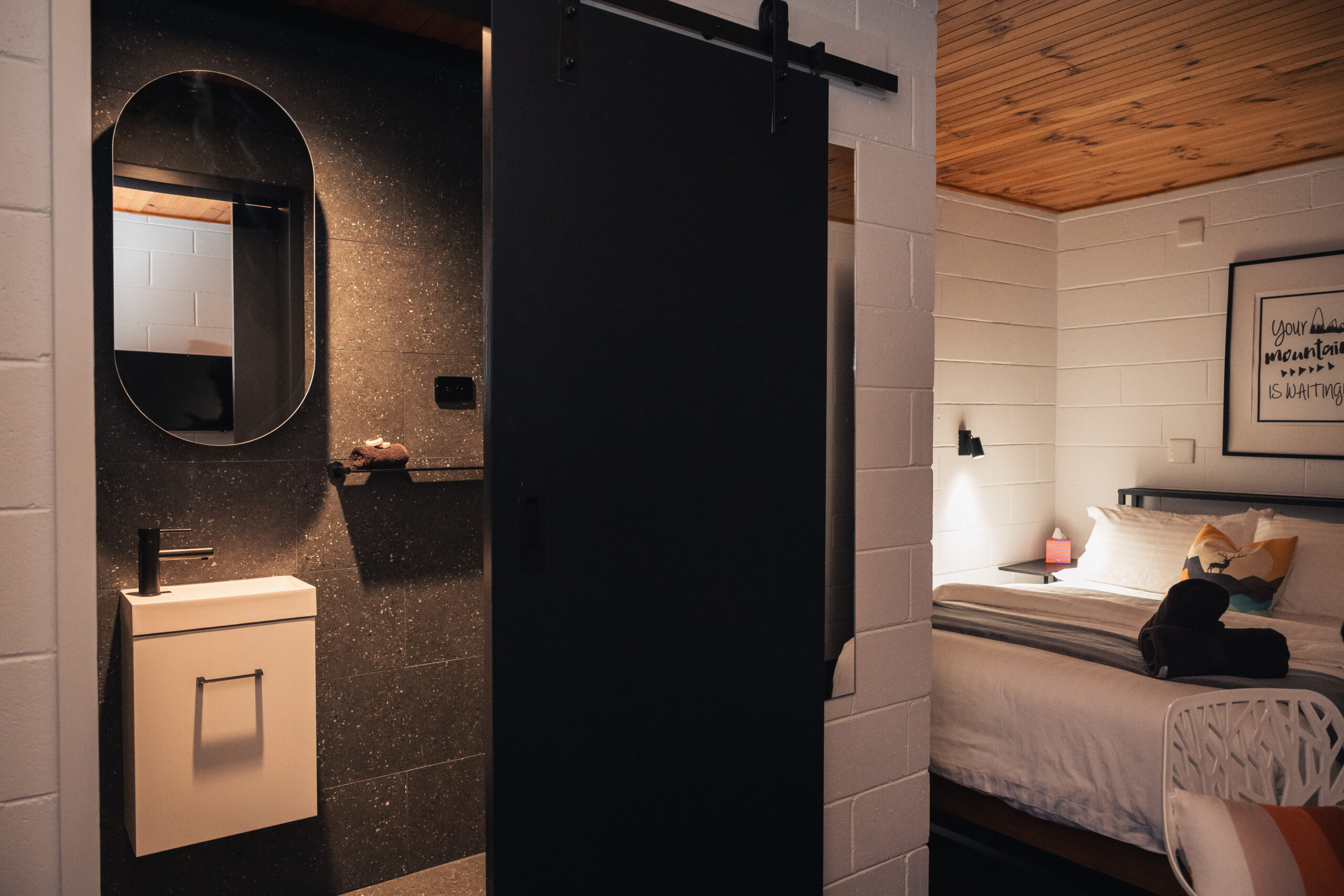 Queen room ensuite